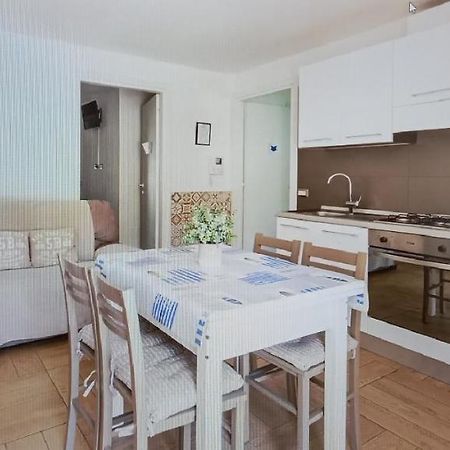 Oristano 5 Pers Appartamento Dış mekan fotoğraf